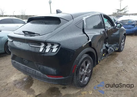 2023 Ford Mustang Mach-E Select z USA, uszkodzony, nr VIN 3FMTK1RM4PMA36134